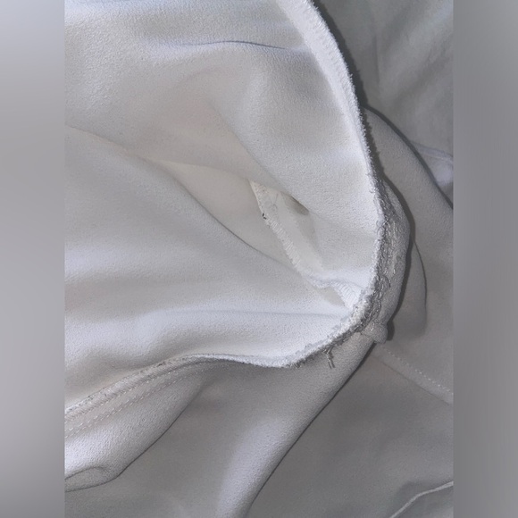 Women’s Zara white long sleeves blouse with ruffled hem size Large‎ - Picture 8 of 12